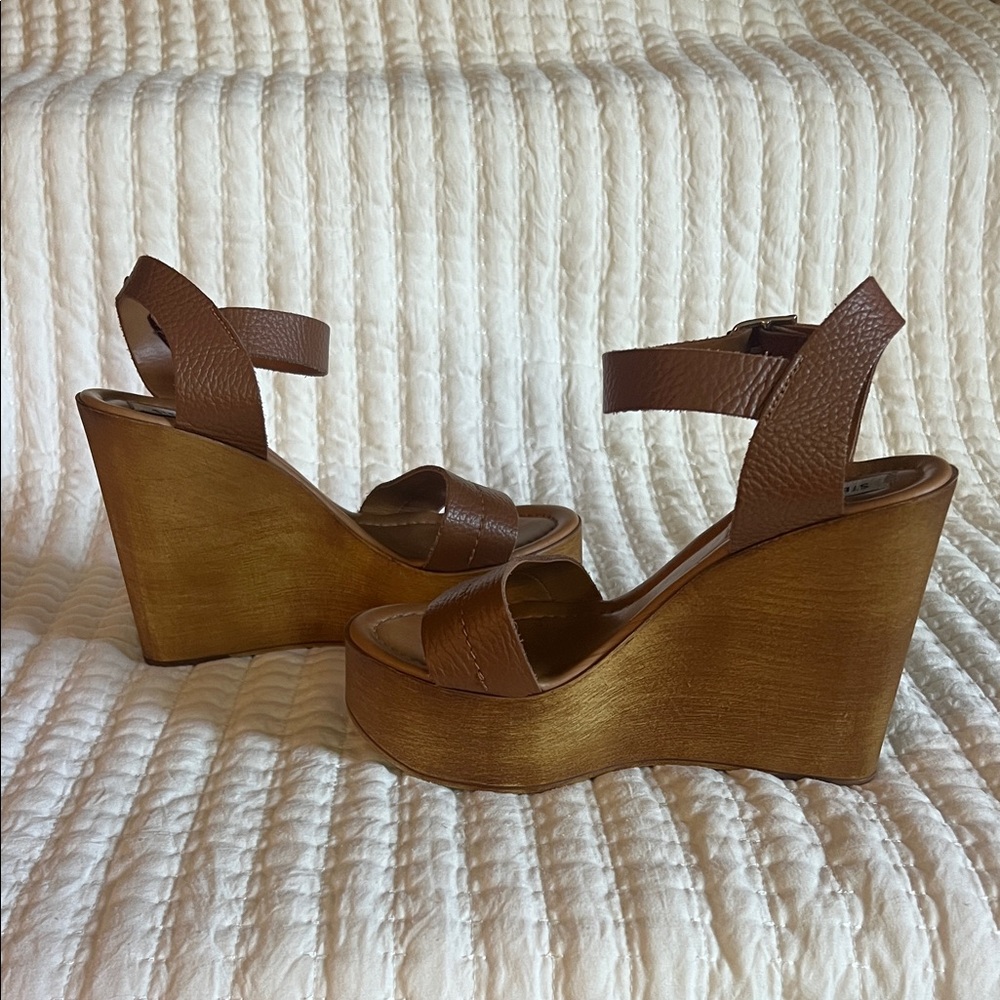 Steve Madden Belma Wedge Heel Sandal - Picture 6 of 9